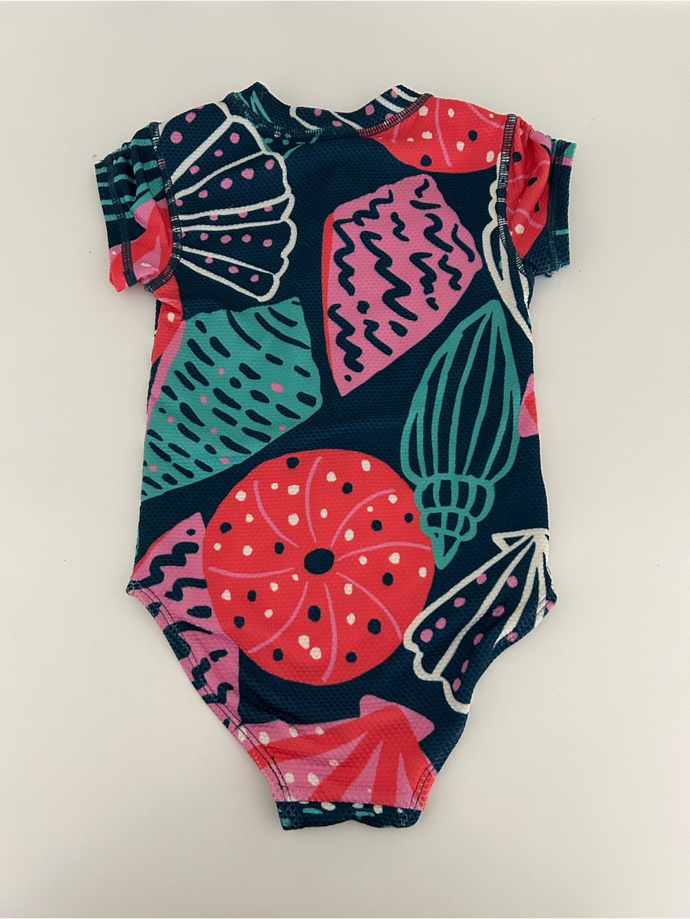Tea Collection Seashell Print Swimsuit Rashguard - Picture 4 of 4